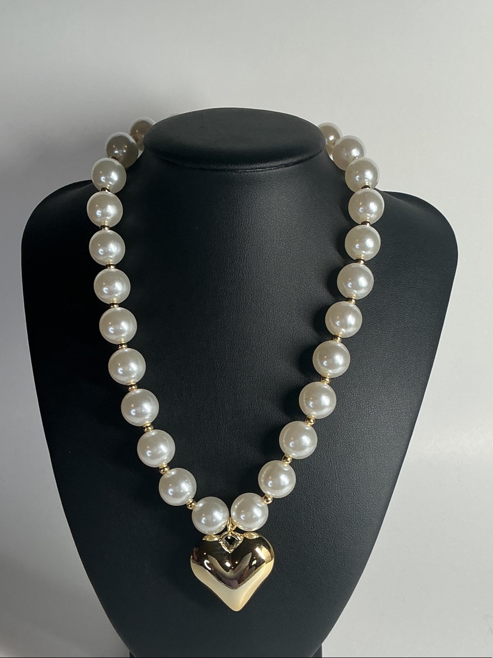 Classic Ivory Pearl Necklace with Gold Heart Pendant
